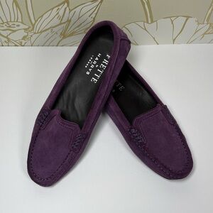 Luxury Suede Driving Loafers in Deep Purple - NWOT - Size 37.5